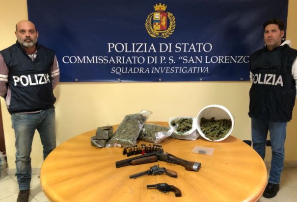 Armi Munizioni E Droga In Casa Coppia In Manette Grandangoloagrigento 7419