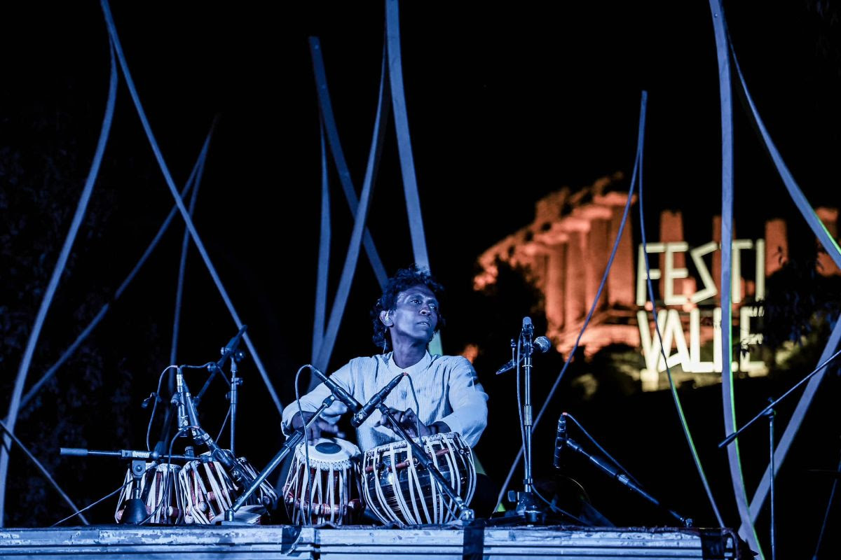 Festivalle, Ecco Tutti Gli Artisti Che Si Esibiranno Alla Valle Dei ...